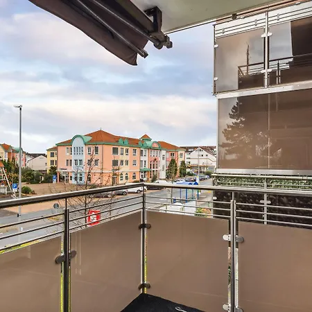 Chic With Balcony In Apartmán *
