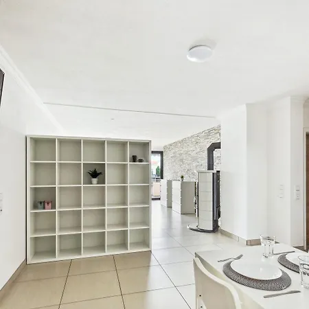 Apartmán Chic With Balcony In *